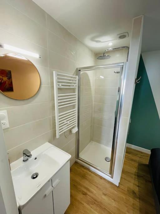 Le Belloc- Suberbe Appartement T1 Bis - Au Calme - Terrasse - Vue Jardin 아쟁 외부 사진