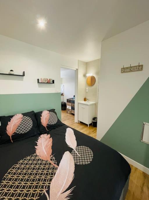 Le Belloc- Suberbe Appartement T1 Bis - Au Calme - Terrasse - Vue Jardin 아쟁 외부 사진